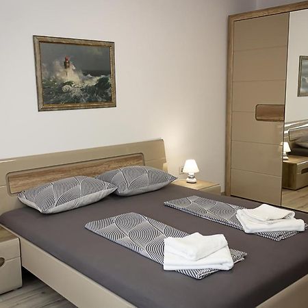 Apartment Lilia Kavarna ภายนอก รูปภาพ