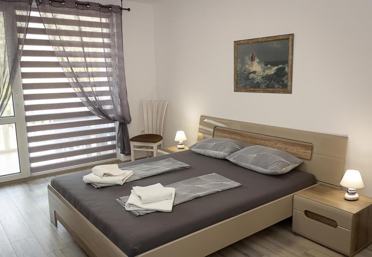 Apartment Lilia Kavarna ภายนอก รูปภาพ